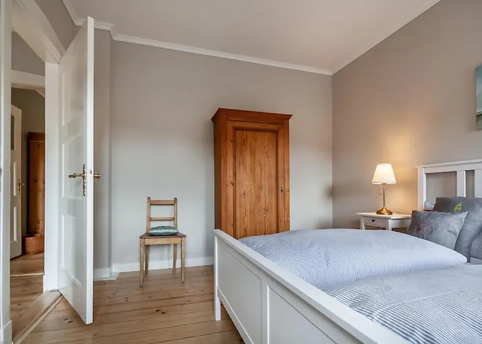 Дом отдыха Okko 14 - Cozy Townhouse With Garden *