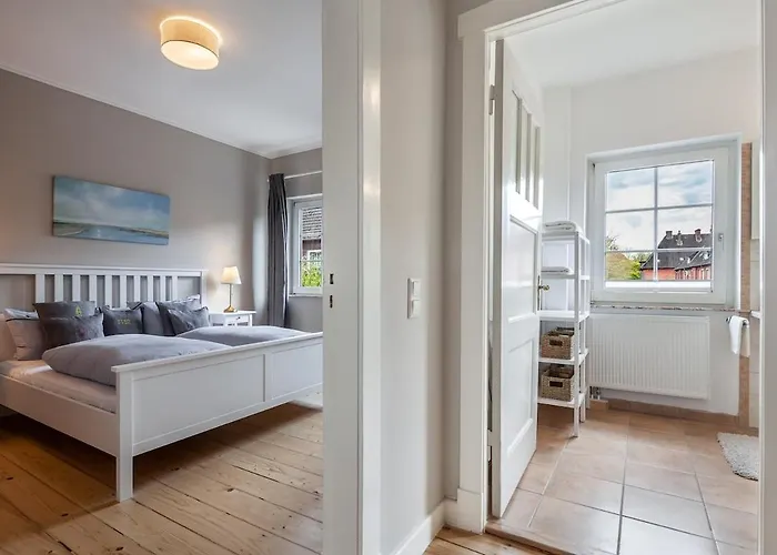Дом отдыха Okko 14 - Cozy Townhouse With Garden *